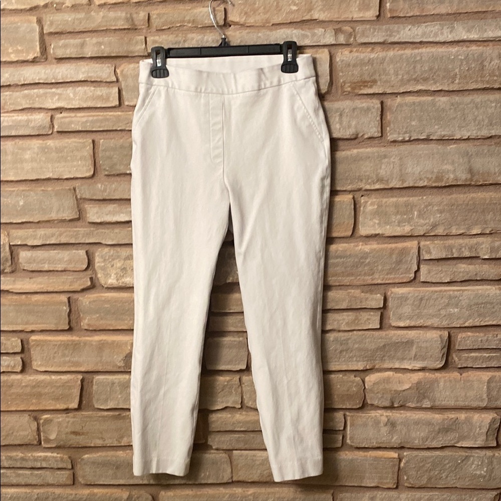 Spanx women’s white pants Size M - Picture 3 of 10